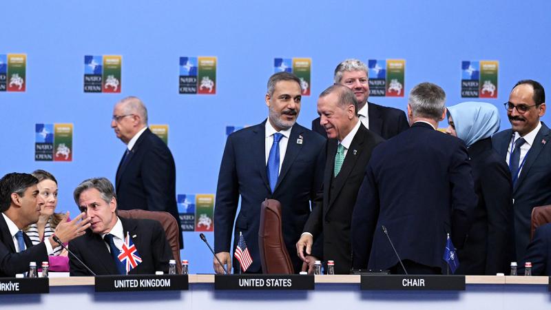 ABD ve NATO Türkiye’yi Kuşatıyor